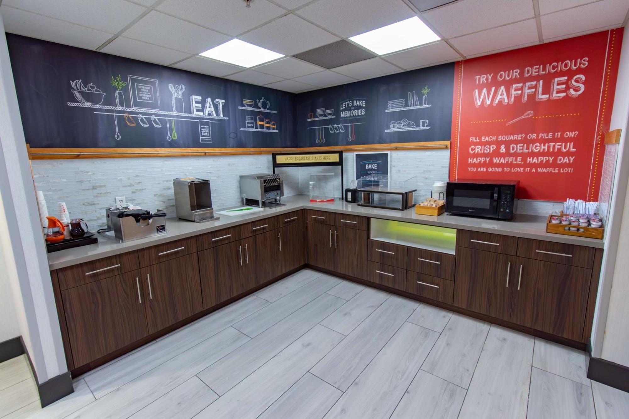 Hampton Inn & Suites Denton Ngoại thất bức ảnh