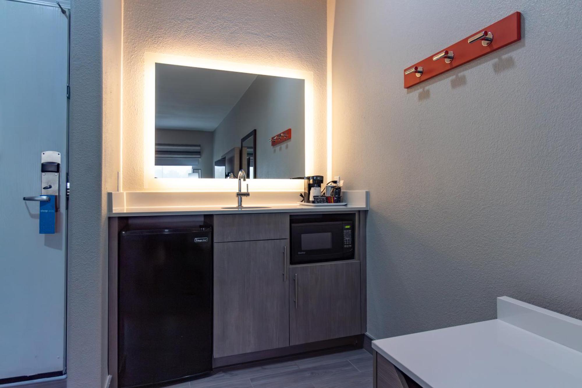 Hampton Inn & Suites Denton Ngoại thất bức ảnh