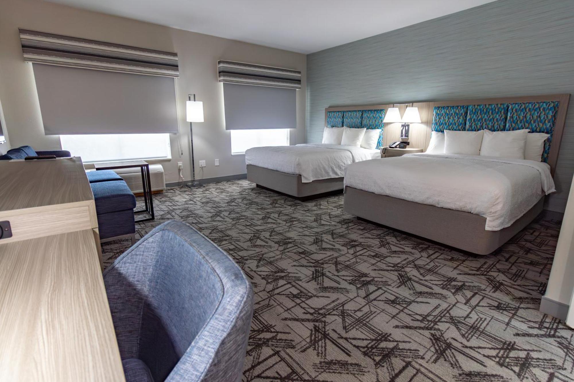 Hampton Inn & Suites Denton Ngoại thất bức ảnh
