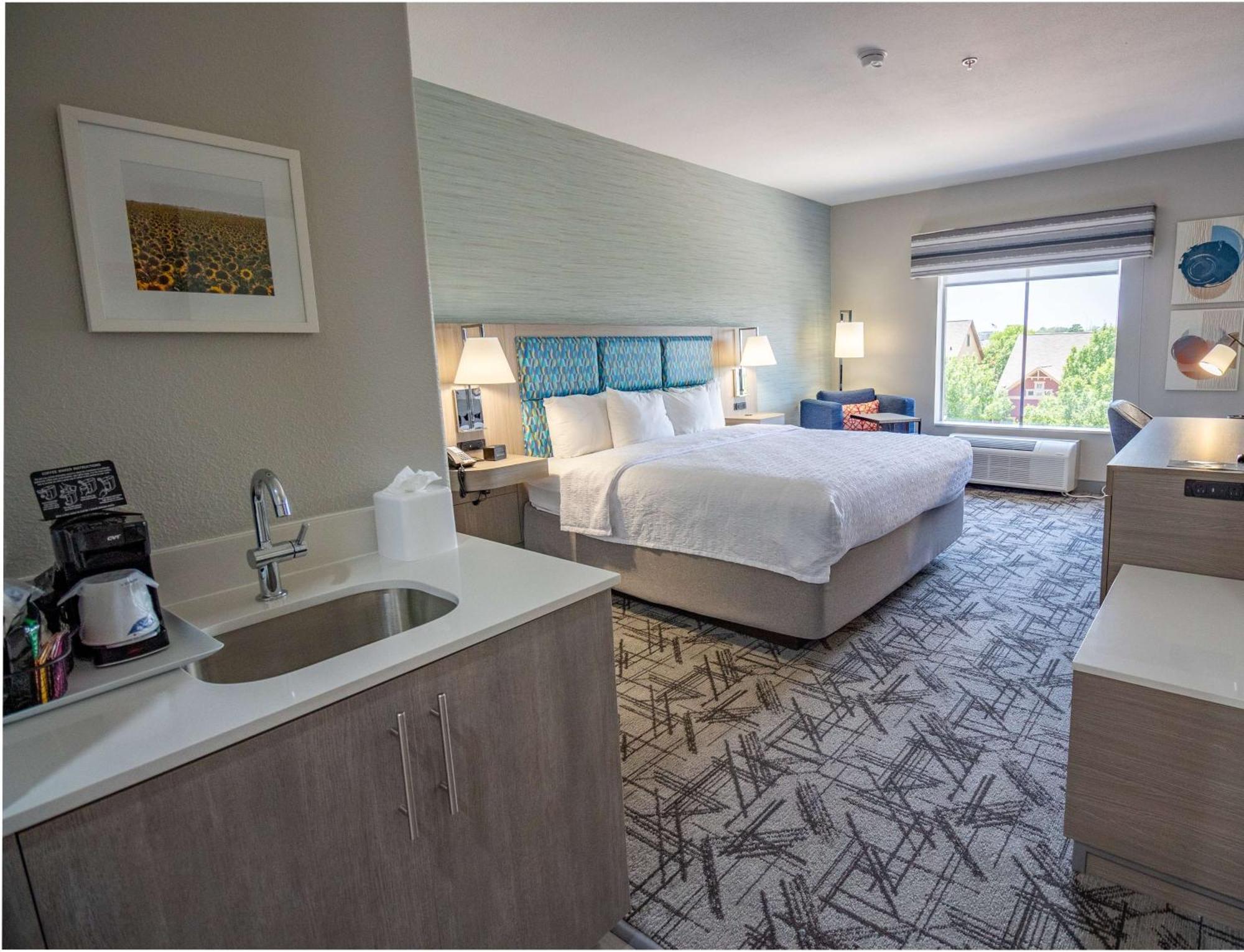 Hampton Inn & Suites Denton Ngoại thất bức ảnh