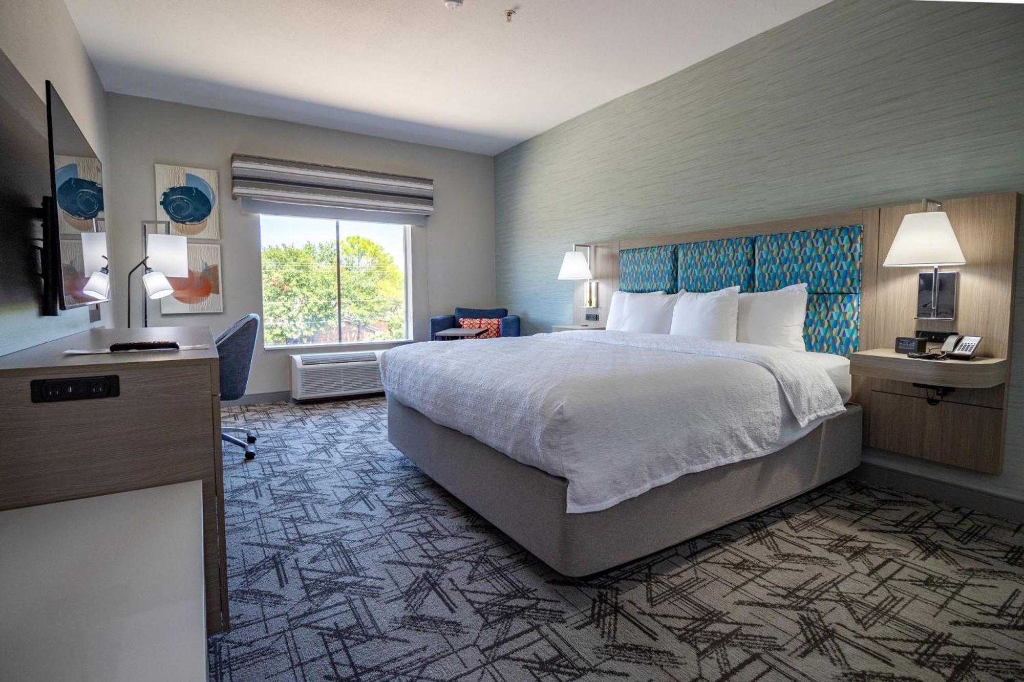 Hampton Inn & Suites Denton Ngoại thất bức ảnh