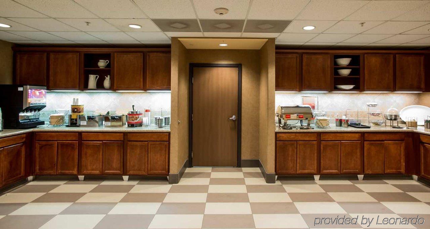 Hampton Inn & Suites Denton Ngoại thất bức ảnh